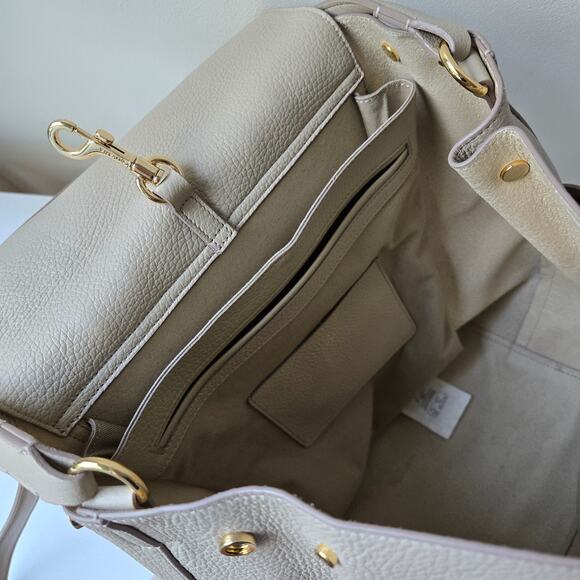 Cuyana 13" Pebbled Leather Stone Beige Laptop Backpack Work Travel - Picture 11 of 15